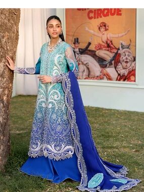Embroidered Blue Gradient Women's Formal Dress